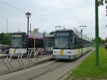 Endstelle Merksem (links L.3 nach Zwijndrecht, rechts L.2 nach Hoboken)