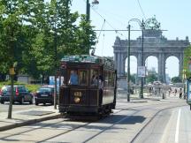 Avenue de Tervueren, hinten Les Arcades du Cinquantenaire (Triumphbogen des Jubelparks)