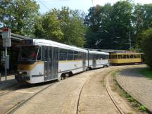 Tw 1259 (Bj 1934) in der Schleife Tervuren hinter planmäßigen PCC-Gelenkwagen