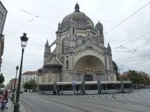 Wendefahrt um die Église Royale Sainte-Marie