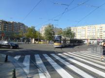 Flagey - Linie 81 links ab auf die Avenue de l'Hippodrome