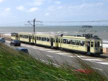 4-Wagen-Zug, angeführt von Standard Tw 9985 (Bj um 1930), der ursprünglich mal ein Bw war