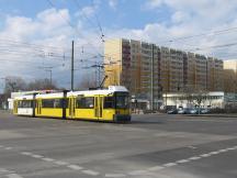 Allee der Kosmonauten / Rhinstr Fahrtrichtung Risaer Str