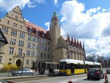 H Bahnhofstr/Lindenstr vor dem hist. Gebäude der BEST-Sabel Oberschule