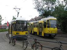 Endstelle Pasedagplatz (links 27, rechts umgeleitete M13)