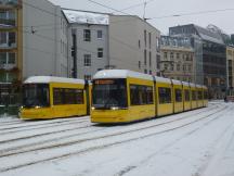 Schleife Hackescher Markt (linkes Gleis M4, Mitte M5)