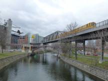 Brücke über den Landwehrkanal zwischen Möckernbrücke und Gleisdreieck