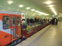 U-Bf Alexander Pl, Ausgangspunkt der U-Bahn Tunnel Tour