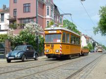 Hartwigstr Ecke Arnold-Böcklin-Str: Hansa-ATw 5 vor Hansa-Tw917 (beide Bj 1957)