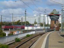 Doppelstockzug am Hbf Halle an der Saale