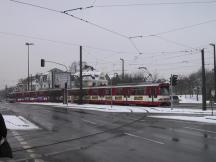 Vorbeifahrt an der Schleife Staufenplatz Richtung Gerresheim