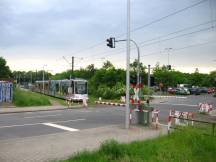 Bahnübergang nähe H Südpark Richtung Universität