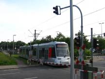 Bahnübergang nähe H Südpark Richtung Universität