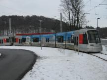 Doppelzug in der Schleife Gerresheim Krankenhaus