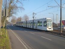 auf der Karl Geusen Str, Fahrtrichtung Zentrum