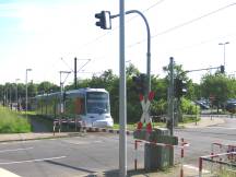 Bahnübergang nähe H Südpark Richtung Universität