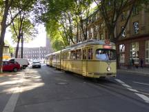 Tw 2501 (Bj 1956) auf der Graf Adolf Str Ecke Harkortstr