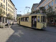 Tw 267 (Bj 1937) auf der Bolkerstr Ecke Hunsrückenstr