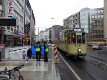 Tw 583 (Bj 1920) am Wehrhahn Ecke Oststr (links Eingang zum neuen U-Bf)