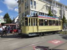 Tw 583 (Bj 1920) verlässt die H Gerresheim Rathaus