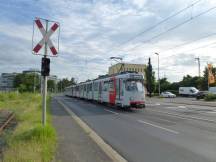 Bahnübergang an der Düsseldorfer Str, Fahrtrichtung Düsseldorf