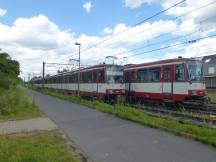 Wendeanlage Meerbusch Görgesheide, links U76, rechts U74, Fahrtrichtung Düsseldorf