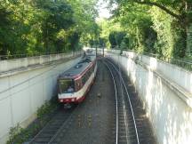 Einfahrt U-Bahn Tunnel auf der Hofgartenrampe, Fahrtrichtung Stadtmitte