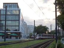 Hansaallee auf Höhe Ausfahrt der Schleife Oberkassel