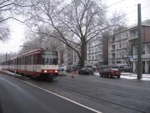 zw Reeser Pl und Th Heuss Brücke