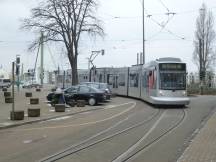 701 von der Franklinbrücke über die Gleisverschlingung in die Humboldstr