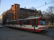 719 endet am Graf Adolf Pl - auf der Breite Str