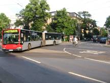 709 SEV aus der Beethovenstr links ab auf die Grafenberg Allee