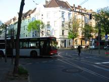 709 SEV aus der Bruchstr rechts ab in die Lichtstr, Fahrtrichtung Stadtmitte