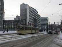 706 an der H Schlüterstr / Arbeitsagentur auf dem Weg zur Schleife Grafenberg