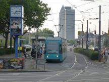 H Stresemannallee/Gartenstr, Fahrtrichtung Offenbach Stadtgrenze