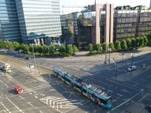 Düsseldorfer Str Ecke Mainzer Landstr (Platz der Republik)