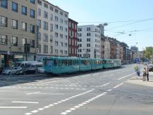 Düsseldorfer Str Ecke Mainzer Landstr (Platz der Republik)