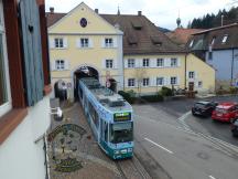 Durchfahrt durchs Günterstäler Tor, Fahrtrichtung Stadtmitte