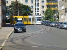 verschlungene Gleisführung auf der Schülerstr, Fahrtrichtung Zwötzen