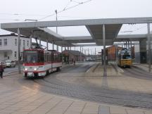 Endstelle Hbf (links Linie 1, rechts Linie 2)