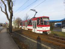 Ausweiche Am ha we ge-Markt wird im Linksverkehr befahren