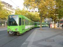 auf dem Ernst-August-Pl vor dem Hbf, Fahrtrichtung Ahlem