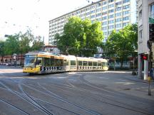 aus der Mathystr links ab in die Karlstr