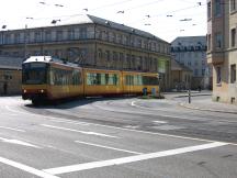 aus der Poststr links ab in die Ettlinger Str Richtung Marktpl