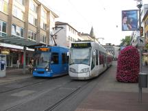 H Am Stern; links Li.1 Richtung Holländische Str, rechts Li. RT5 nach Melsungen