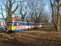 neben dem Klingerweg zw H Klingerweg und H Holbeinstr, Fahrtrichtung Lausen