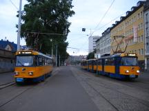 Kurt-Schumacher-Str, links Linie 14 in Warteposition Endstelle Hbf, rechts Linie 11)