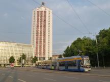 Willy-Brandt-Pl Ecke Goethestr, im Hintergrund das Wintergartenhochhaus