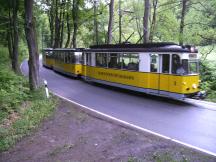 Richtung Bad Schandau fährt die Bahn auf der 