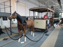 Rekonstruktion eines Pferdebahnwagens von 1887